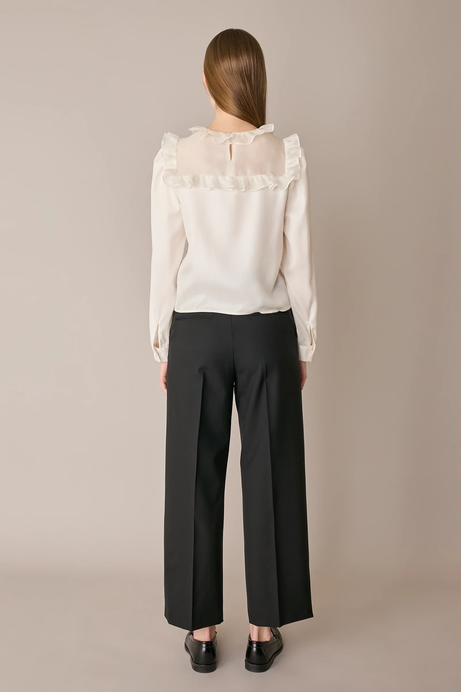 Blusa in organza di seta con pizzo e volant - Image 4