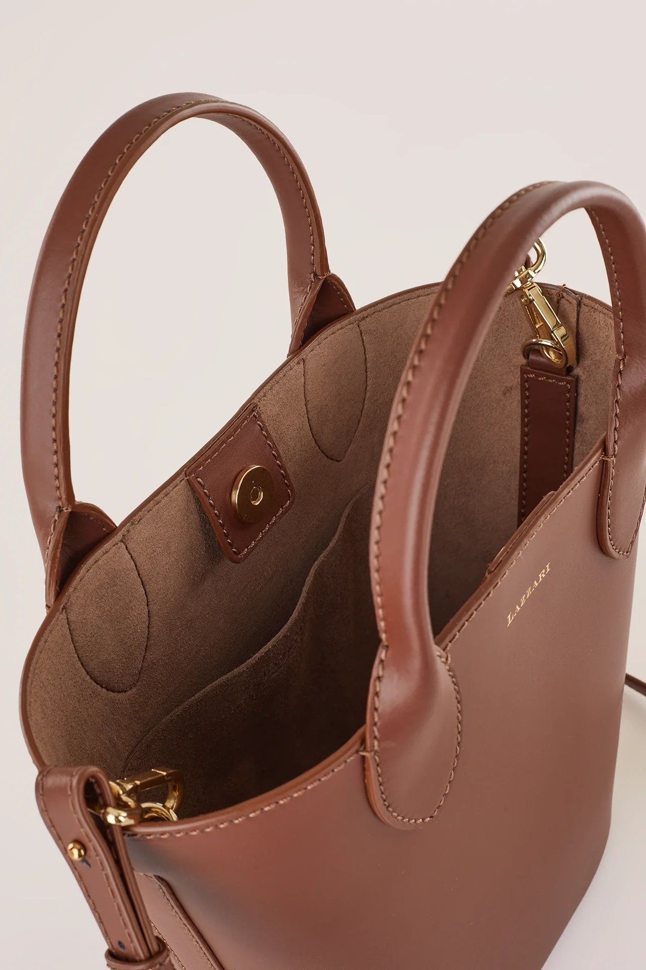 Borsa secchiello con tracolla removibile - Image 9