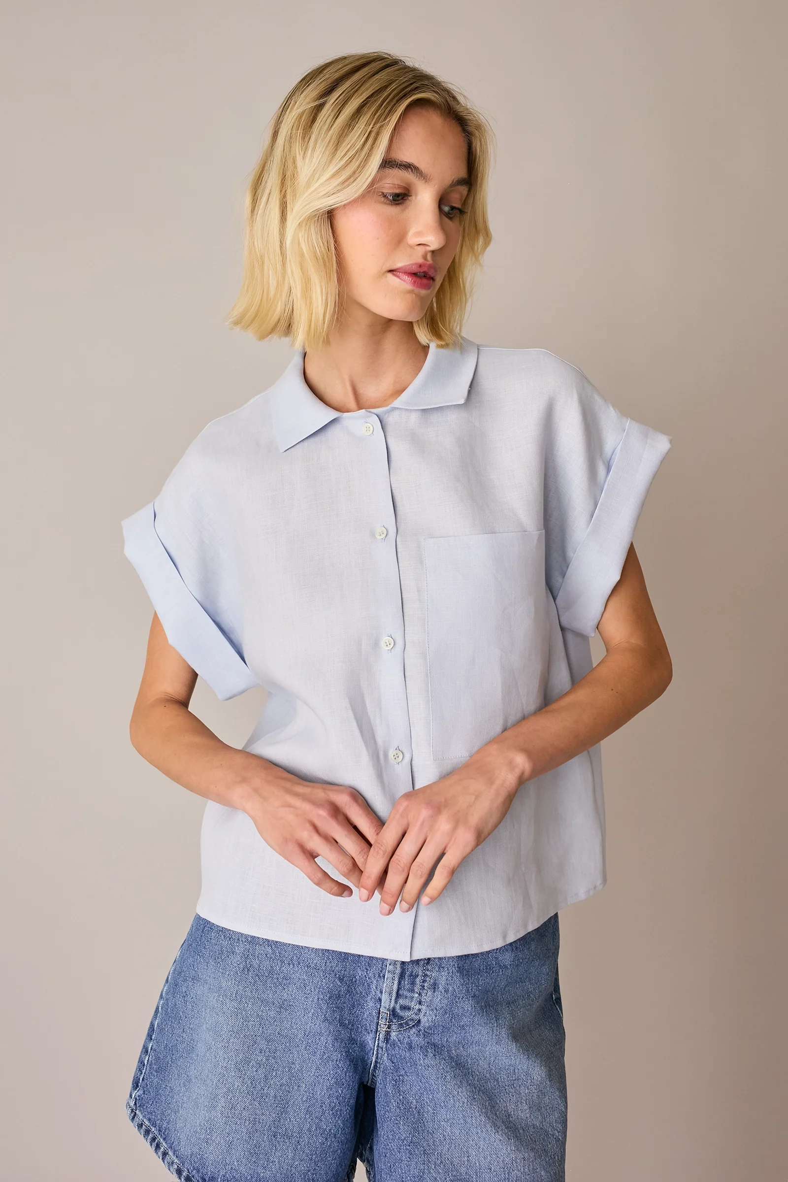 Camicia in lino con taschino