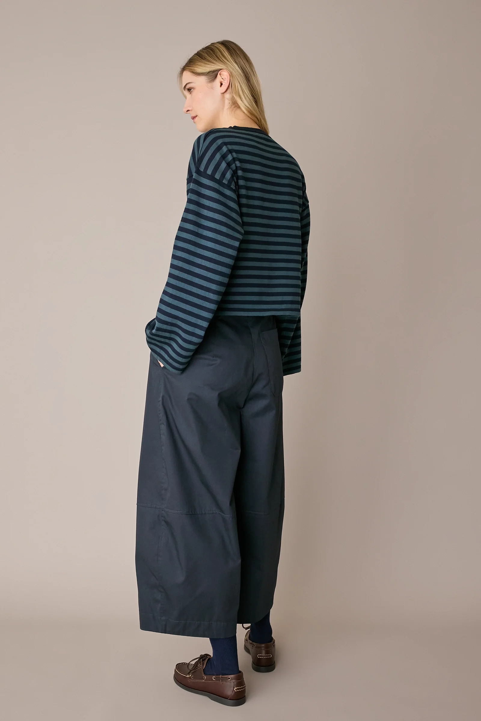 Maglia girocollo boxy a righe - Image 4