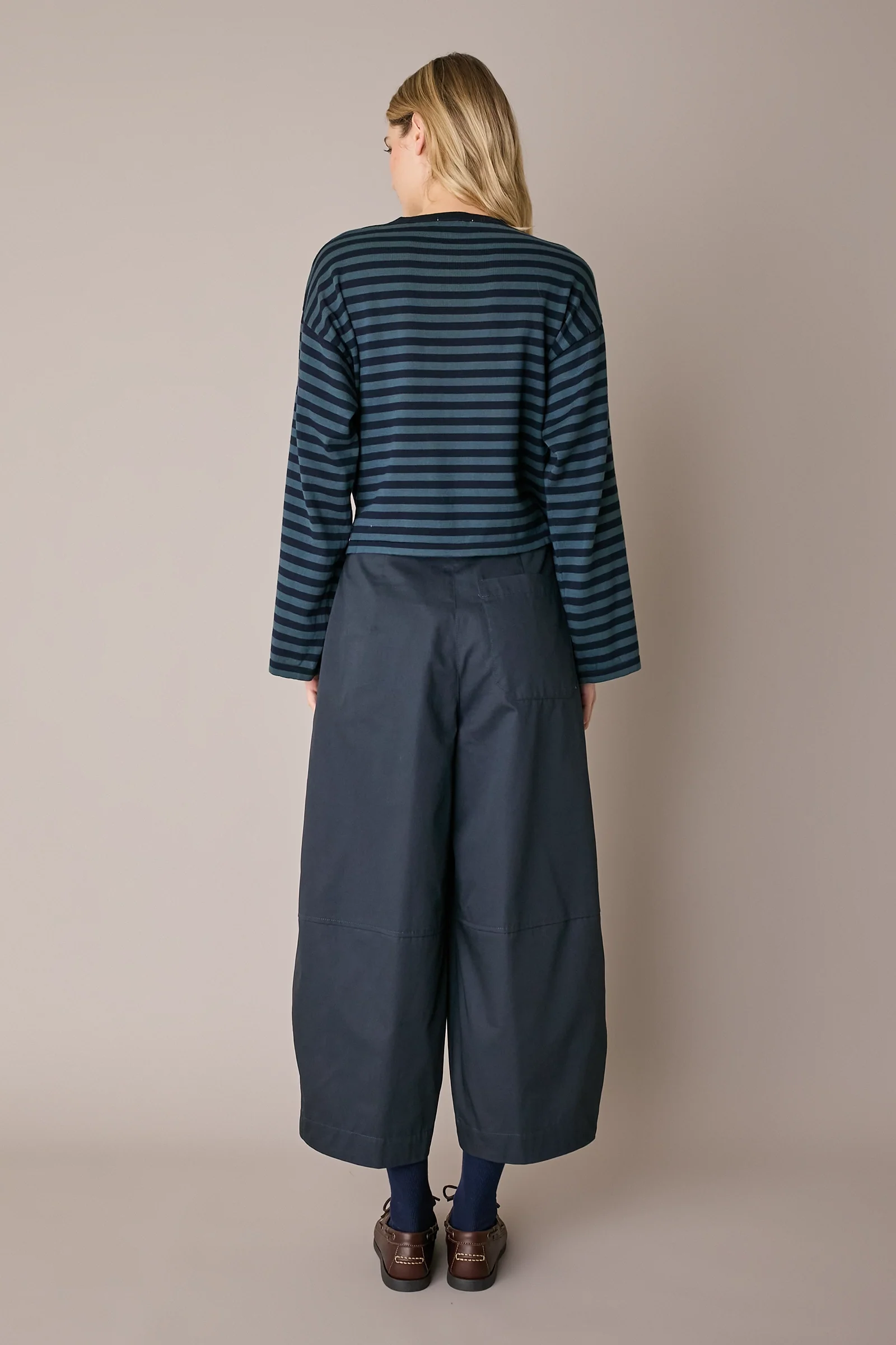Maglia girocollo boxy a righe - Image 5