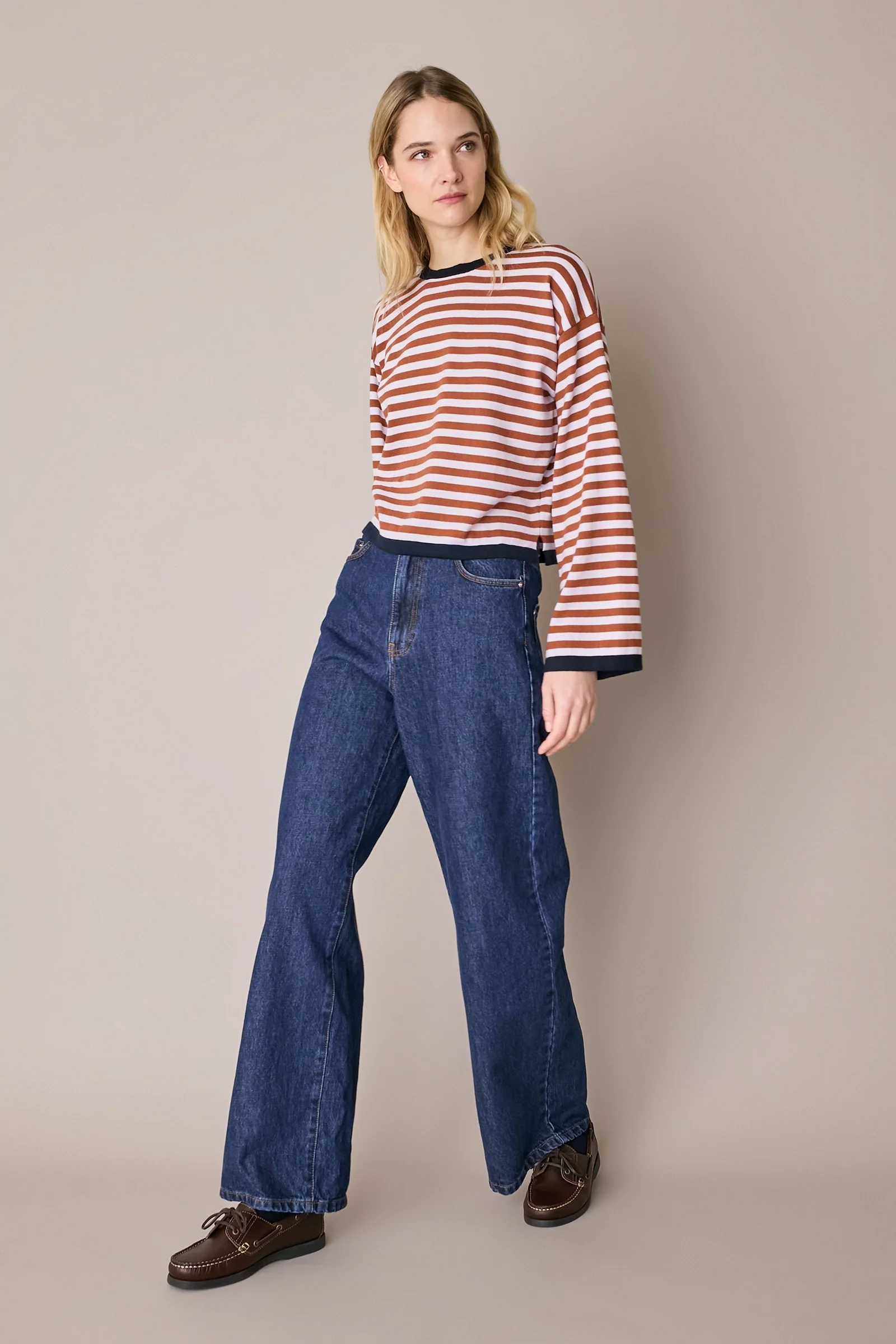 Maglia girocollo boxy a righe - Image 8
