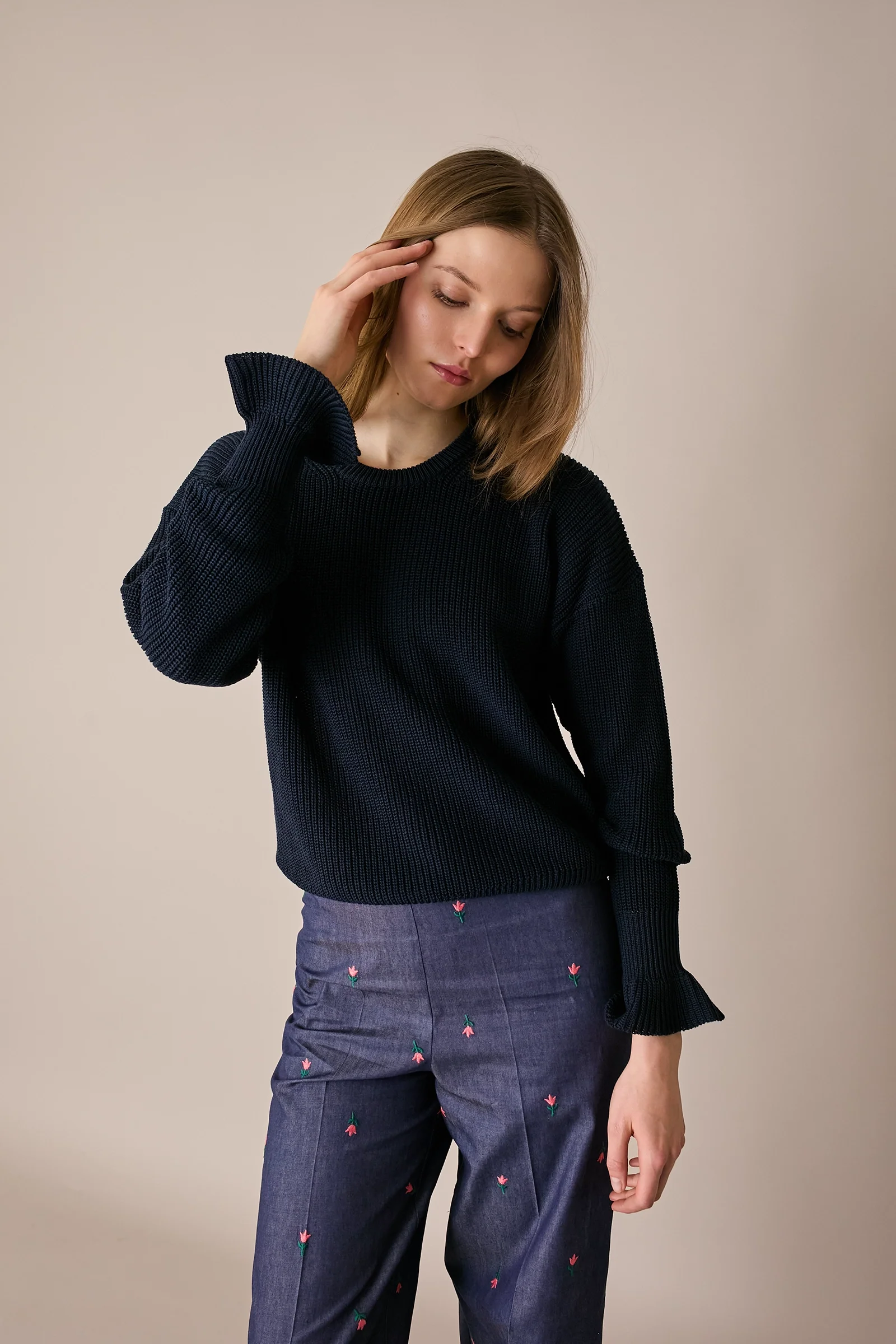 Maglia punto pannocchia con polsini volant - Image 18