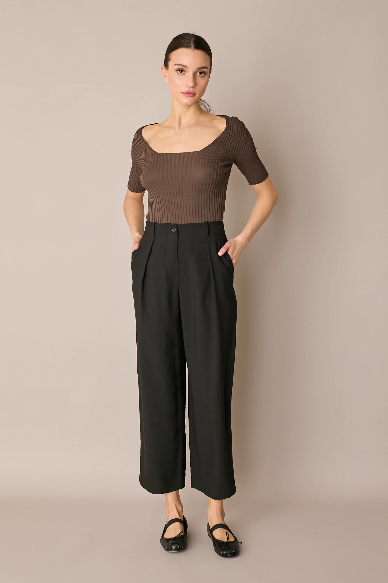 Maglia a costine con scollo quadrato - Image 14