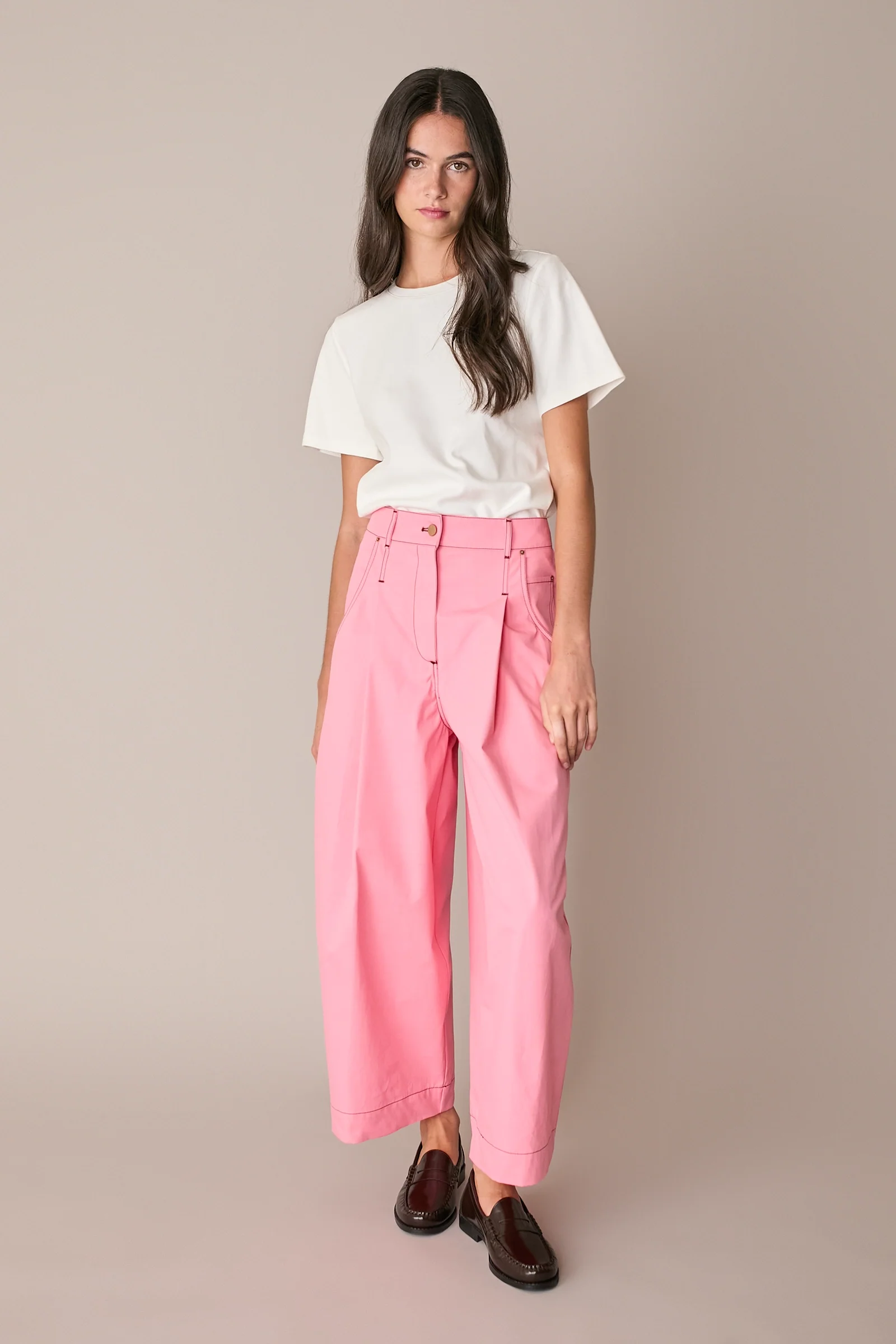 Pantaloni con impunture a contrasto – Everyday Wear - Image 4