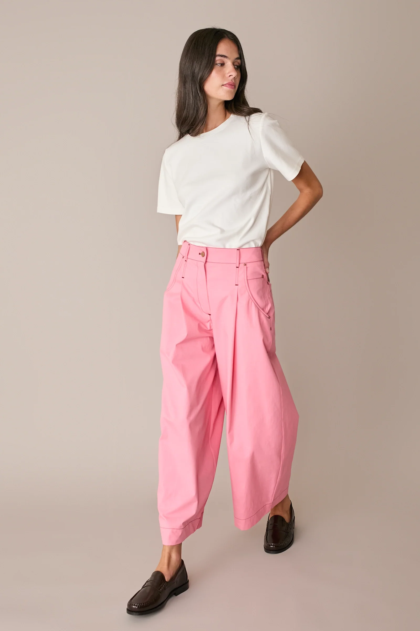 Pantaloni con impunture a contrasto – Everyday Wear - Image 5