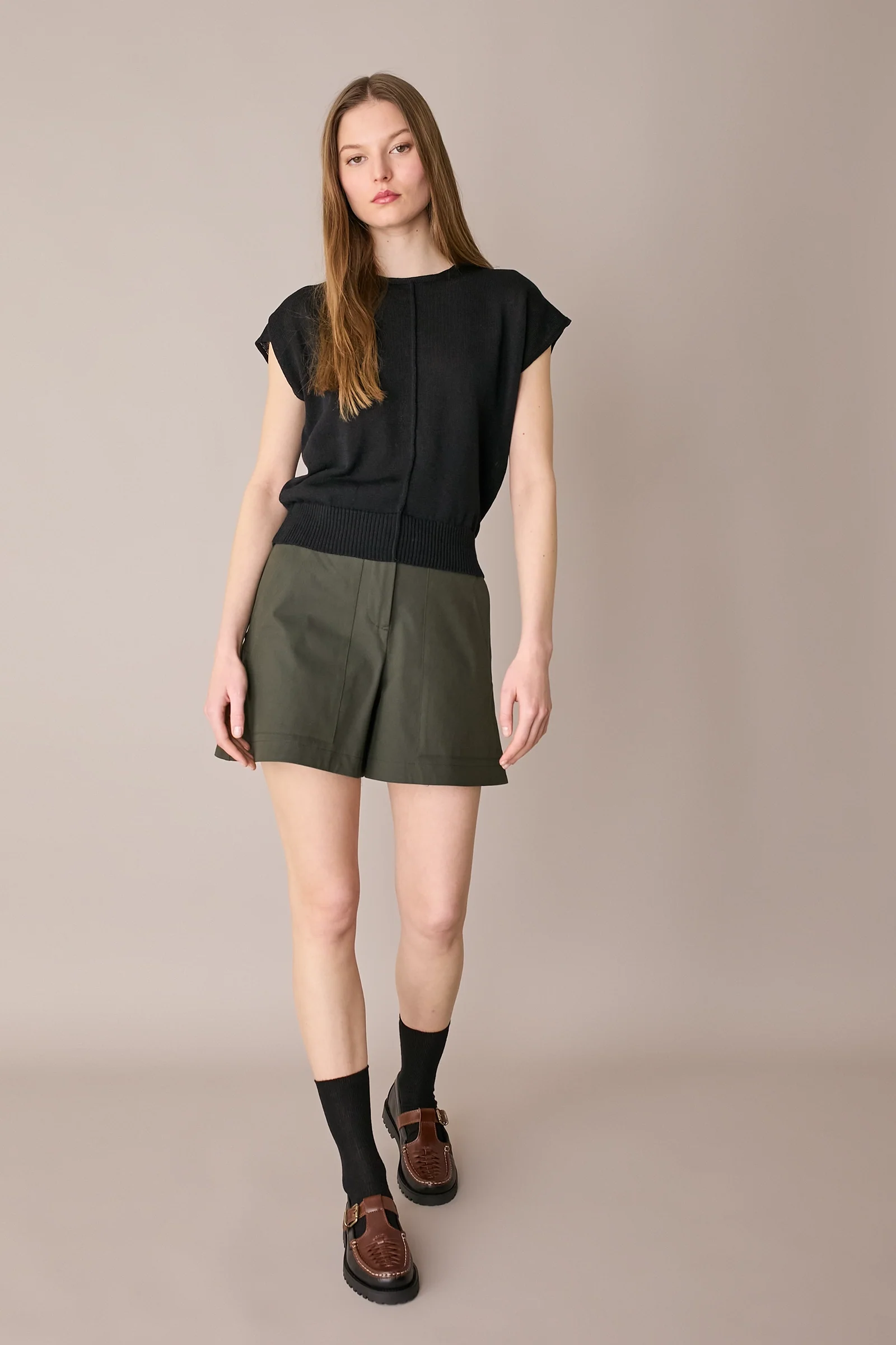 Pantaloni corti in cotone stretch - Image 6