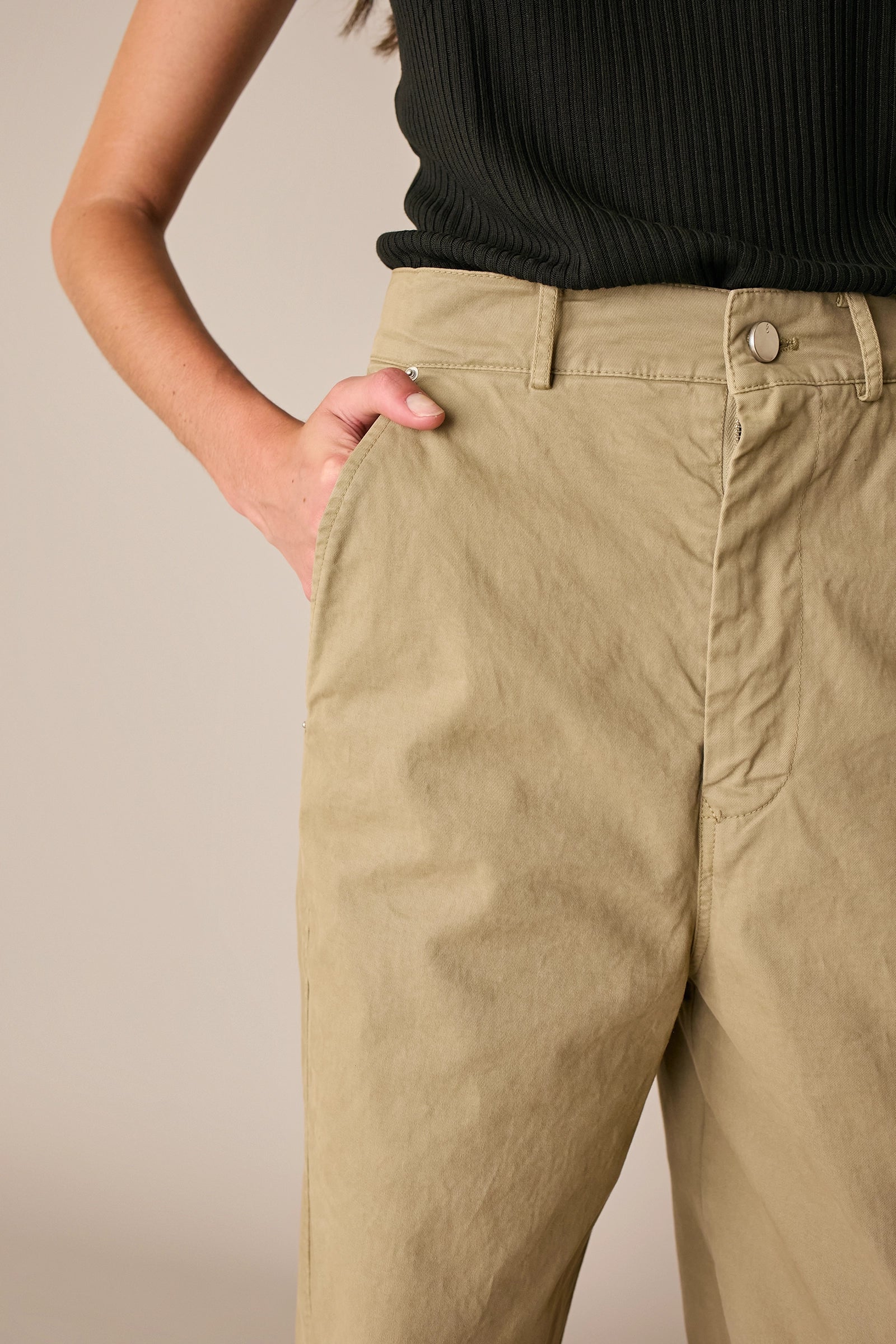 Pantaloni in cotone a gamba dritta - Image 2