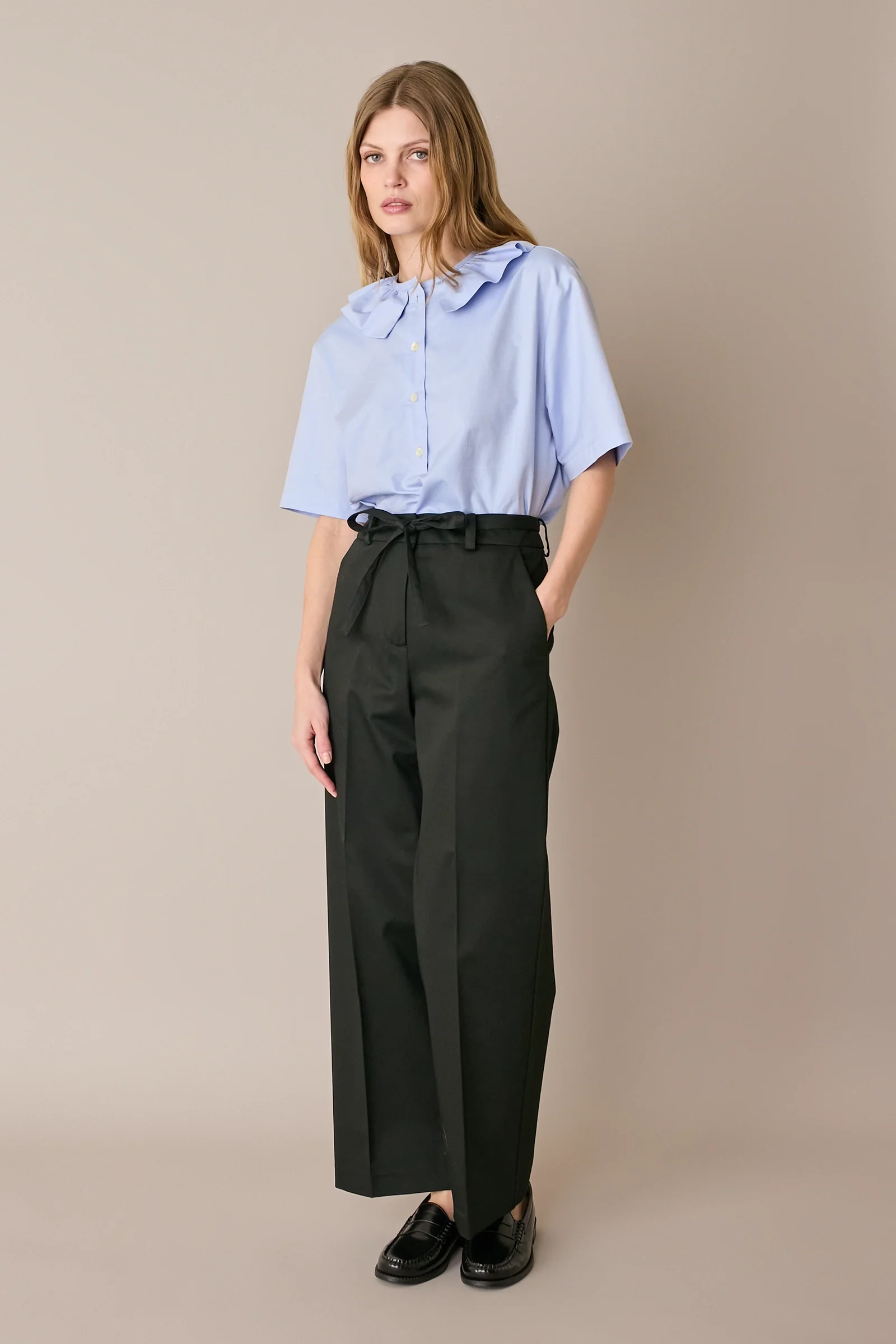 Pantaloni in cotone con cintura - Image 22