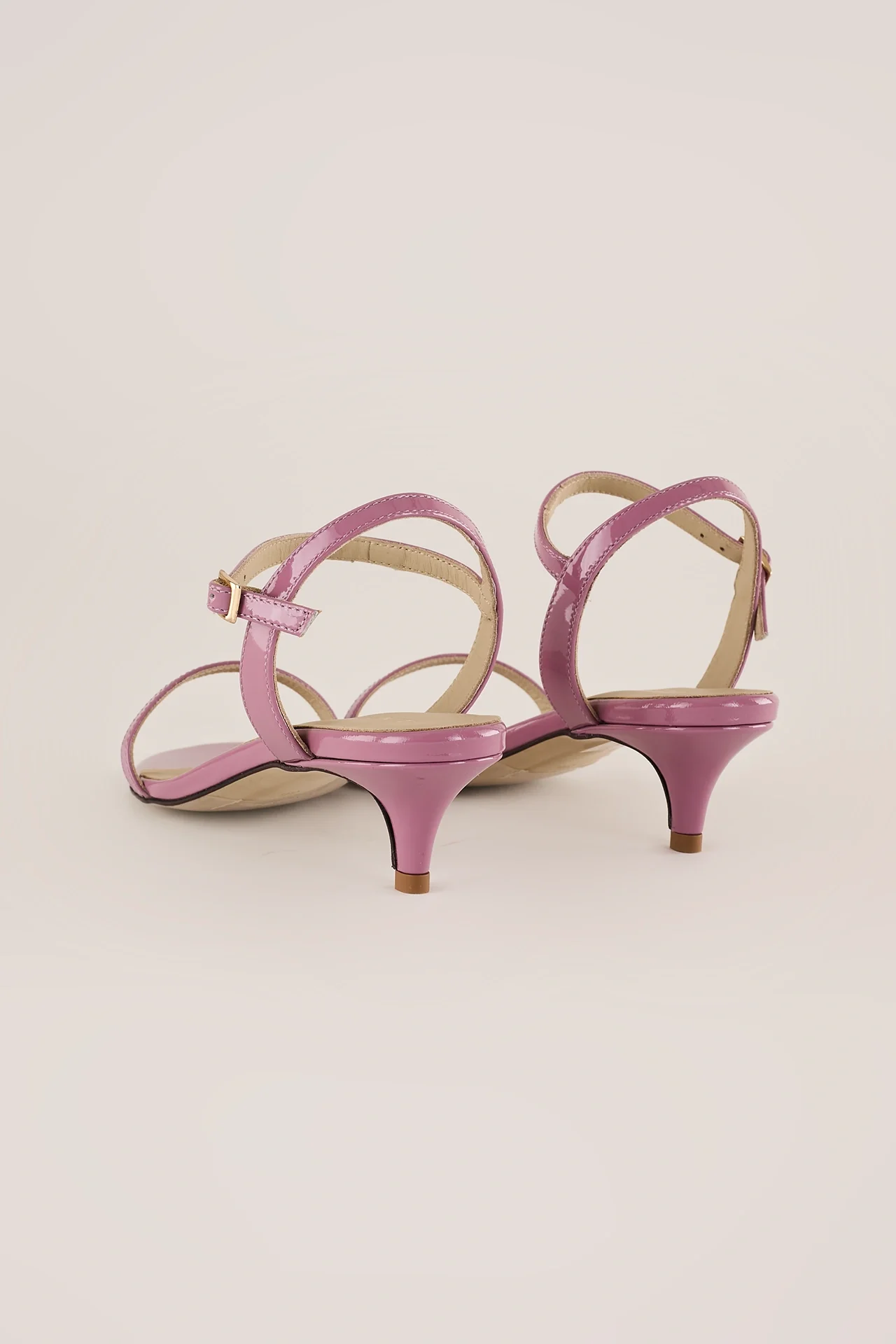 Sandali con kitten heel - Image 16