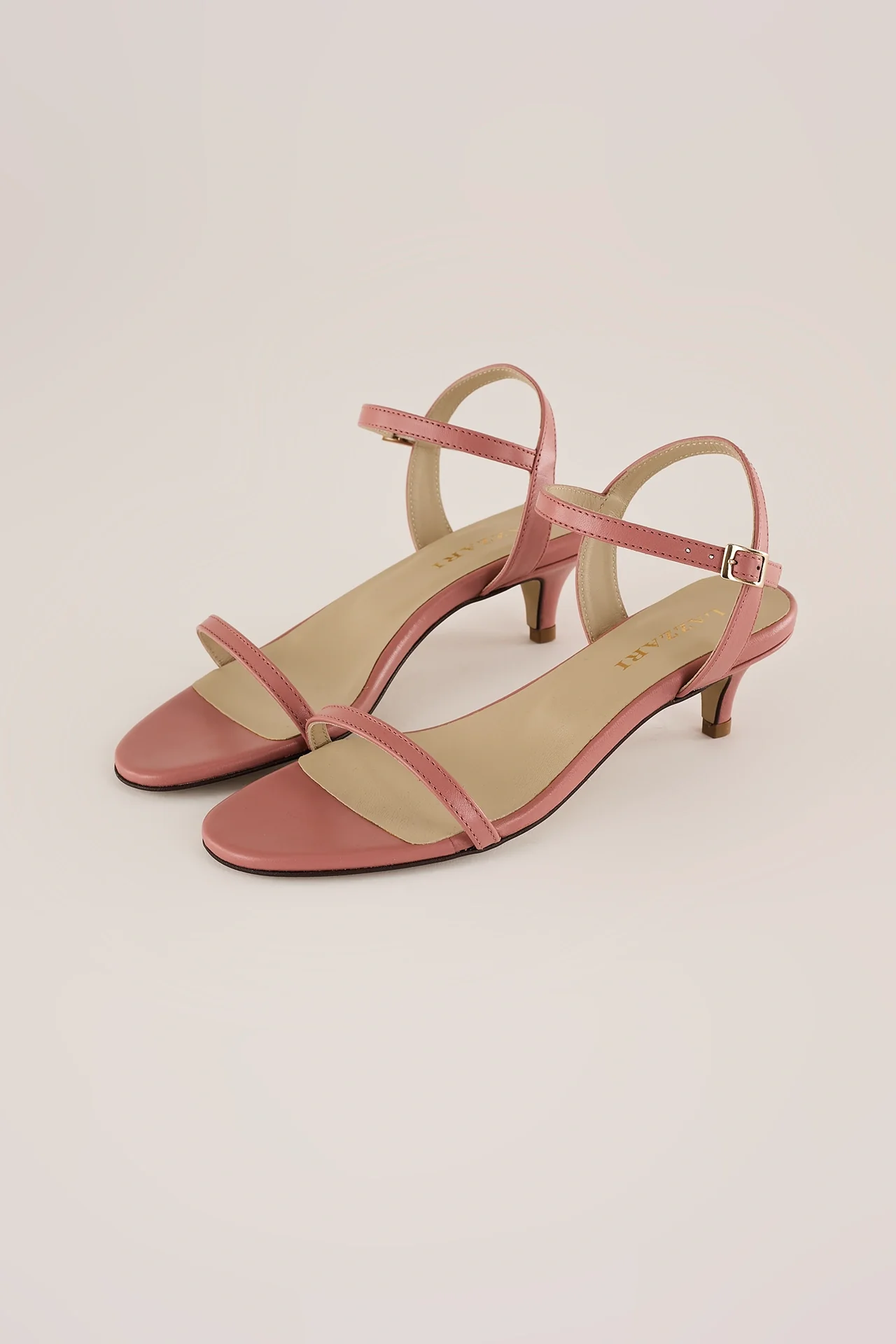 Sandali con kitten heel - Image 18