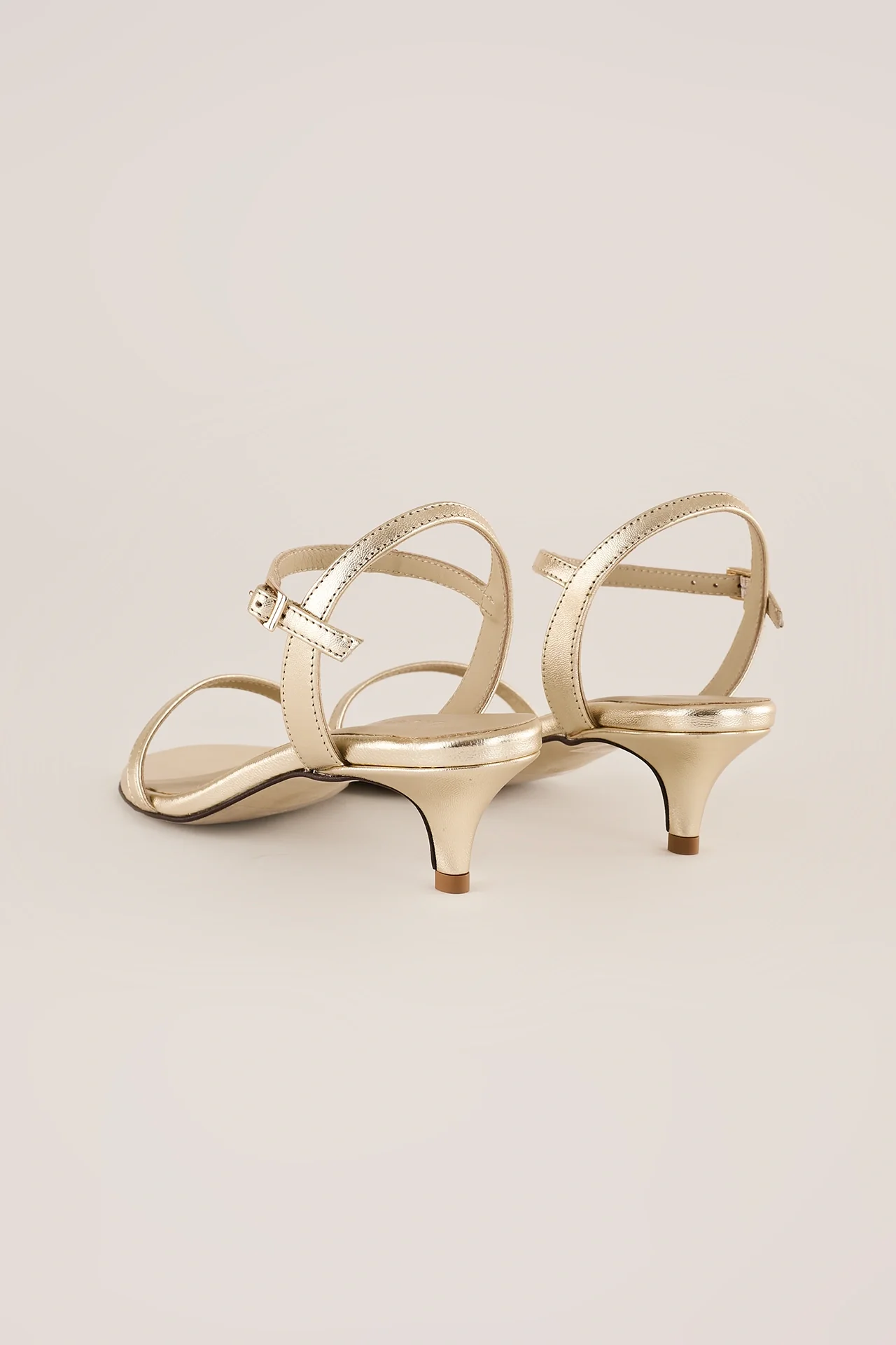 Sandali con kitten heel - Image 6