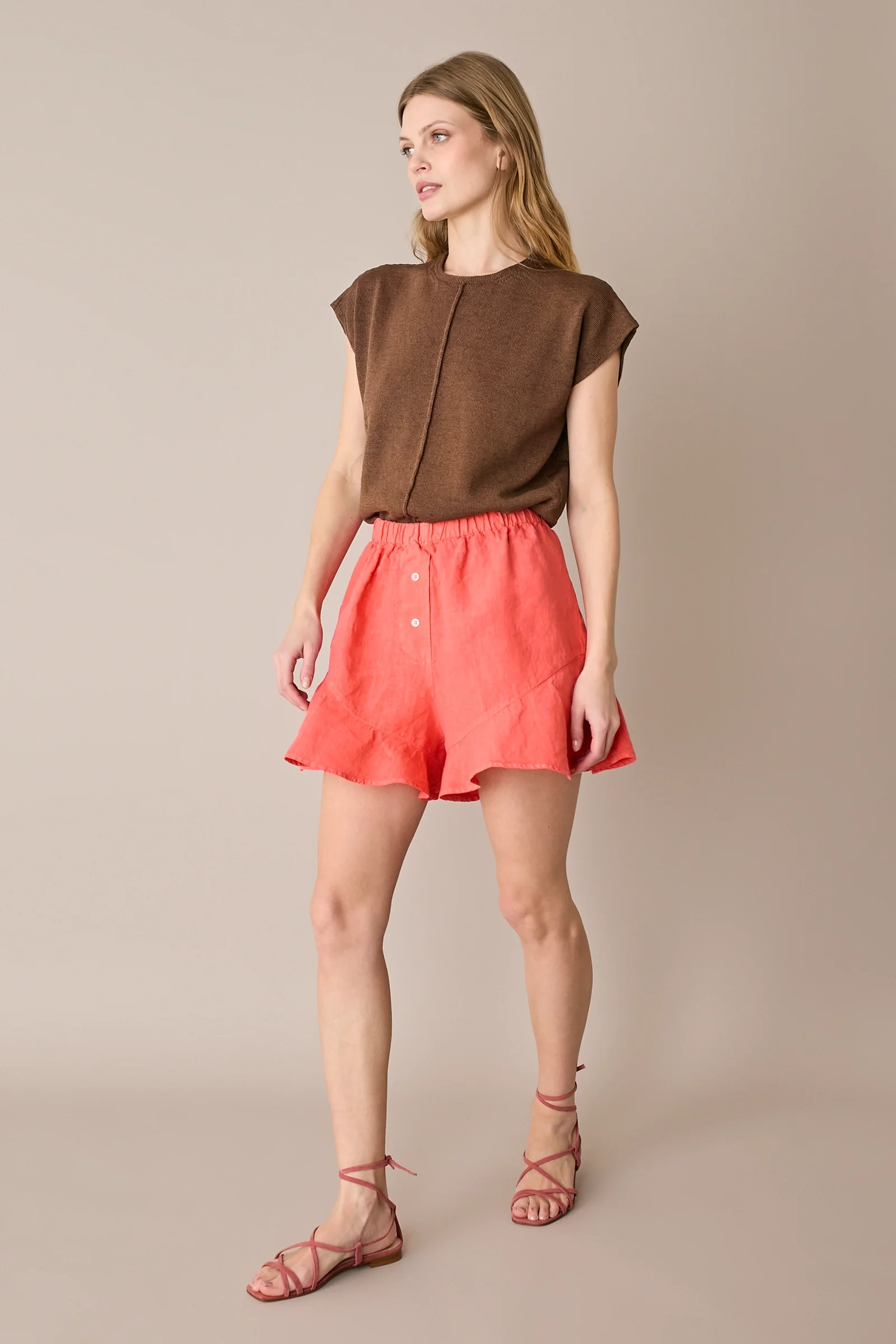 Shorts in lino con bottoni - Image 6