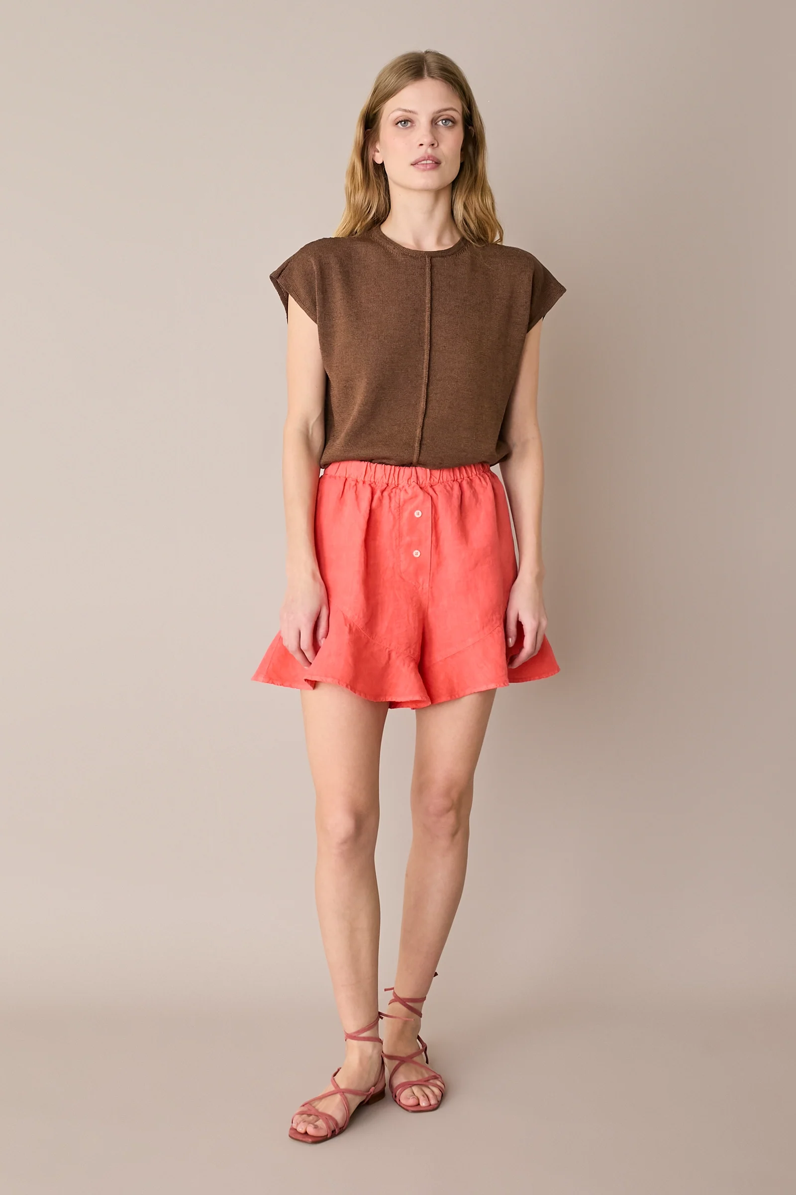 Shorts in lino con bottoni - Image 7