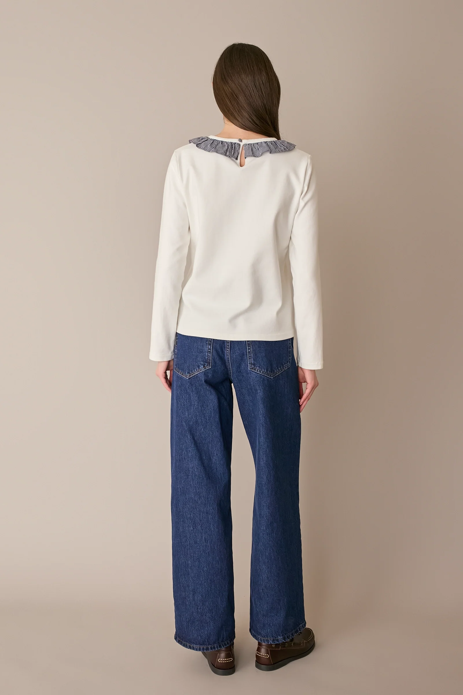 T-shirt a maniche lunghe con colletto volant - Image 4