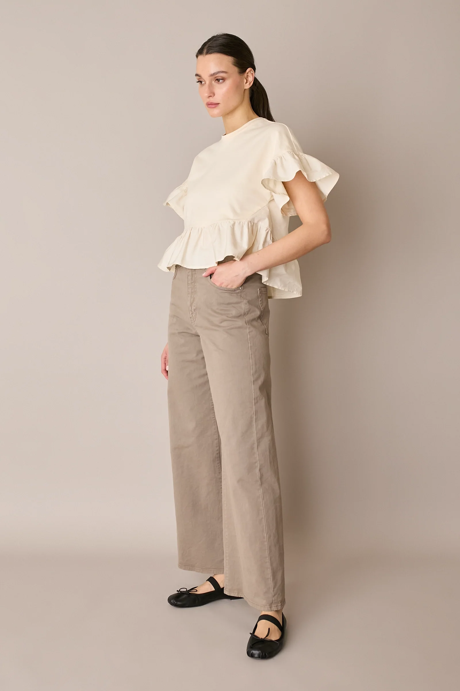 T-shirt con balze a contrasto - Image 3