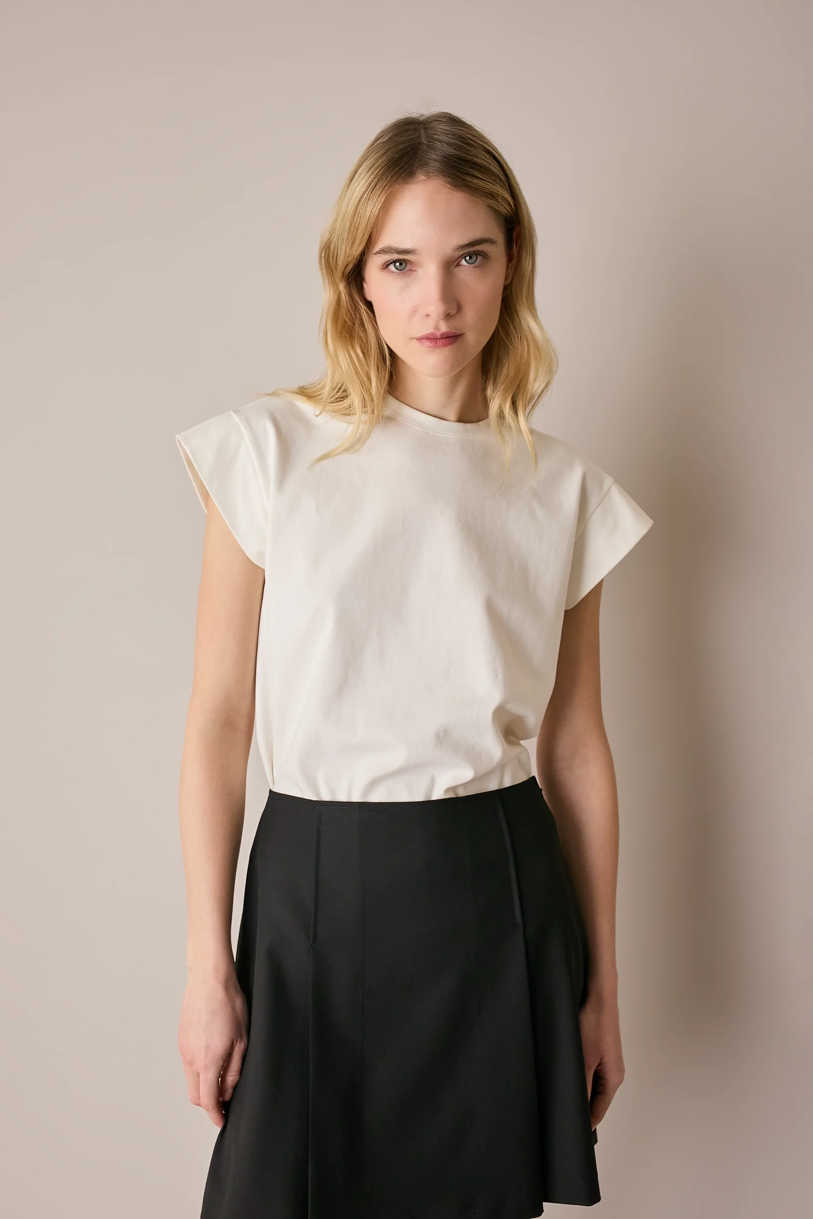 T-shirt con maniche a kimono - Image 9