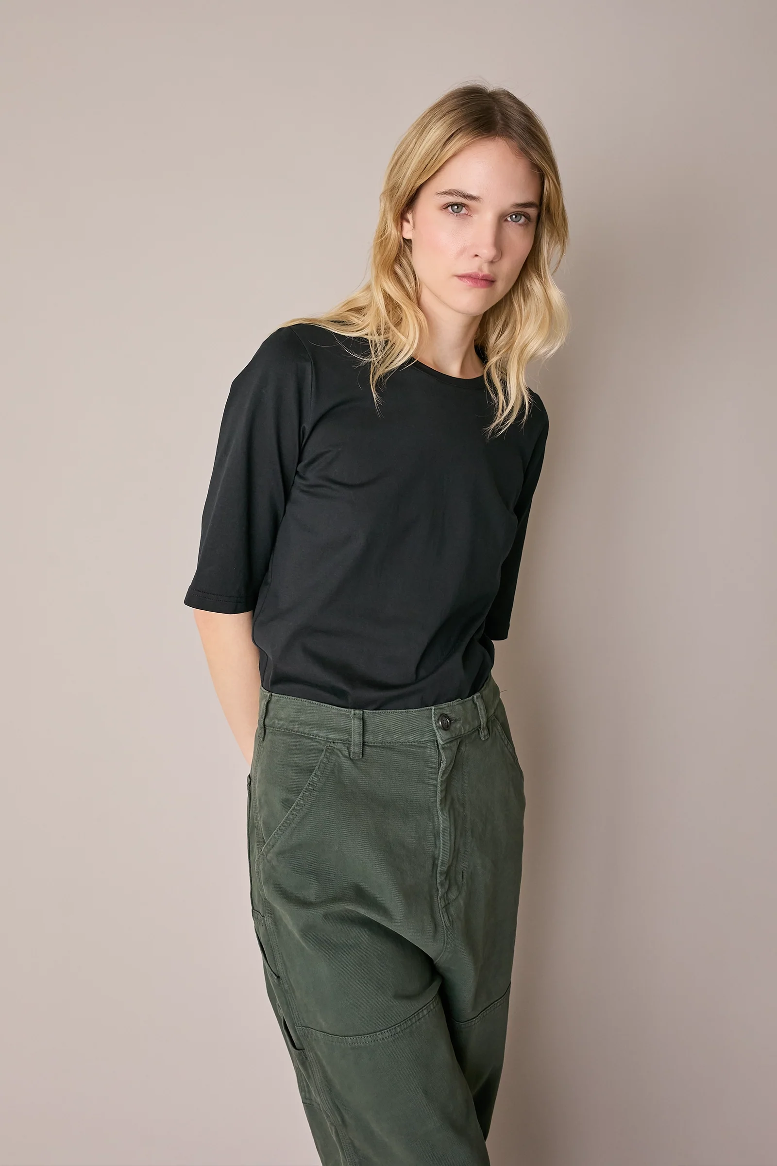 T-shirt in cotone con mezze maniche - Image 12