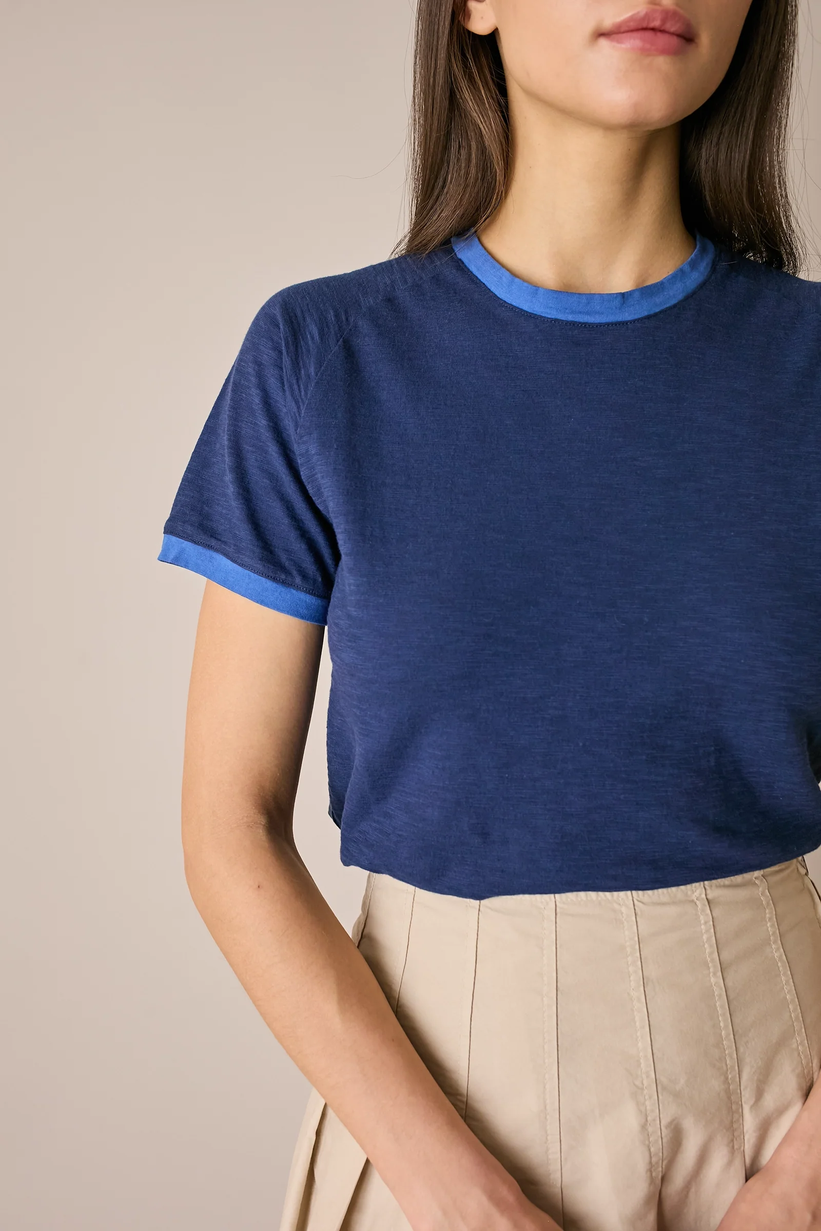 T-shirt in cotone con profili a contrasto - Image 6