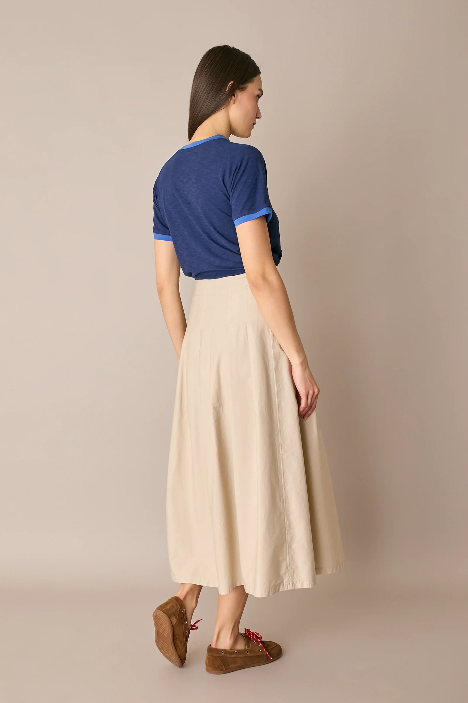 T-shirt in cotone con profili a contrasto - Image 9