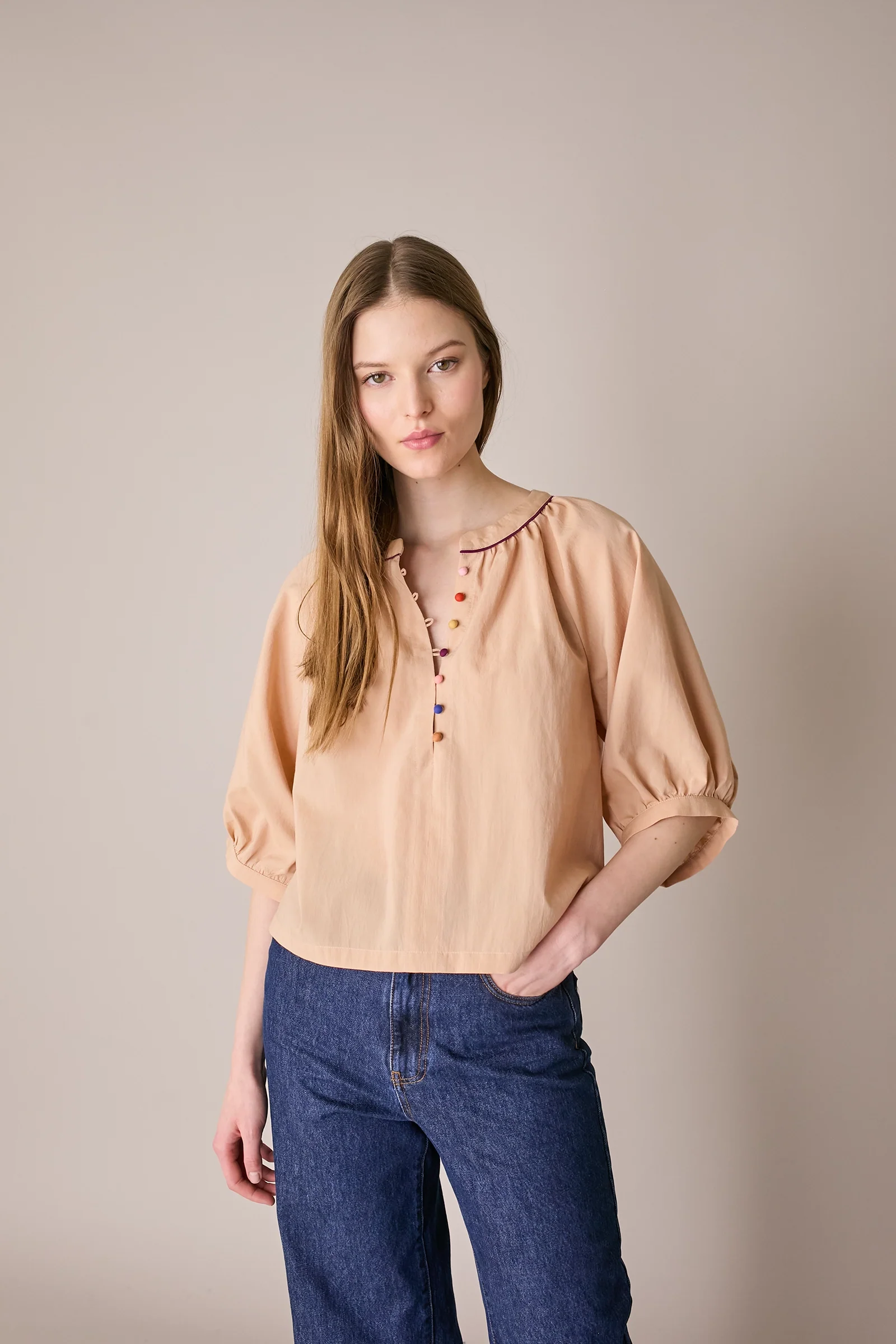 Top con bottoni rivestiti - Image 12