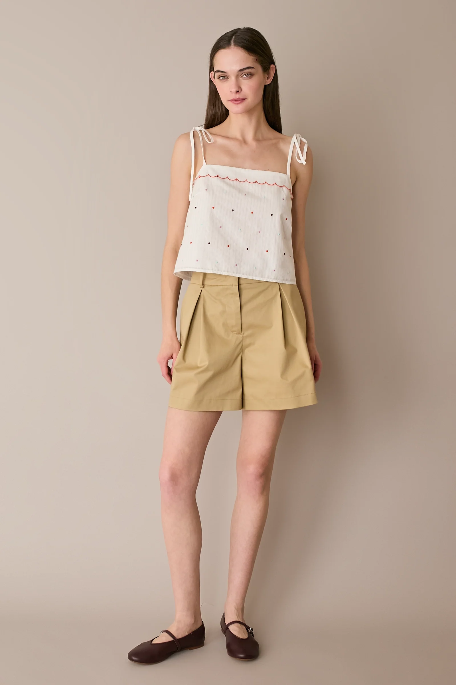 Top con pois ricamati - Image 3