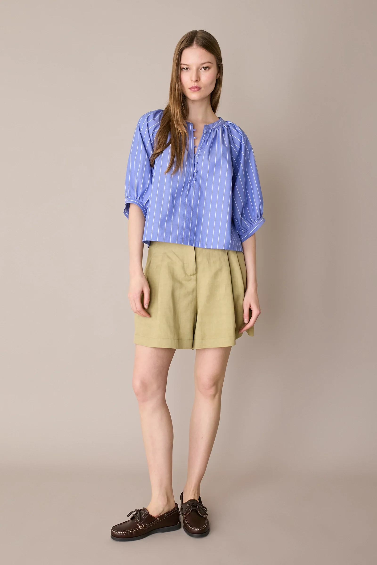 Top in cotone con bottoncini rivestiti - Image 6