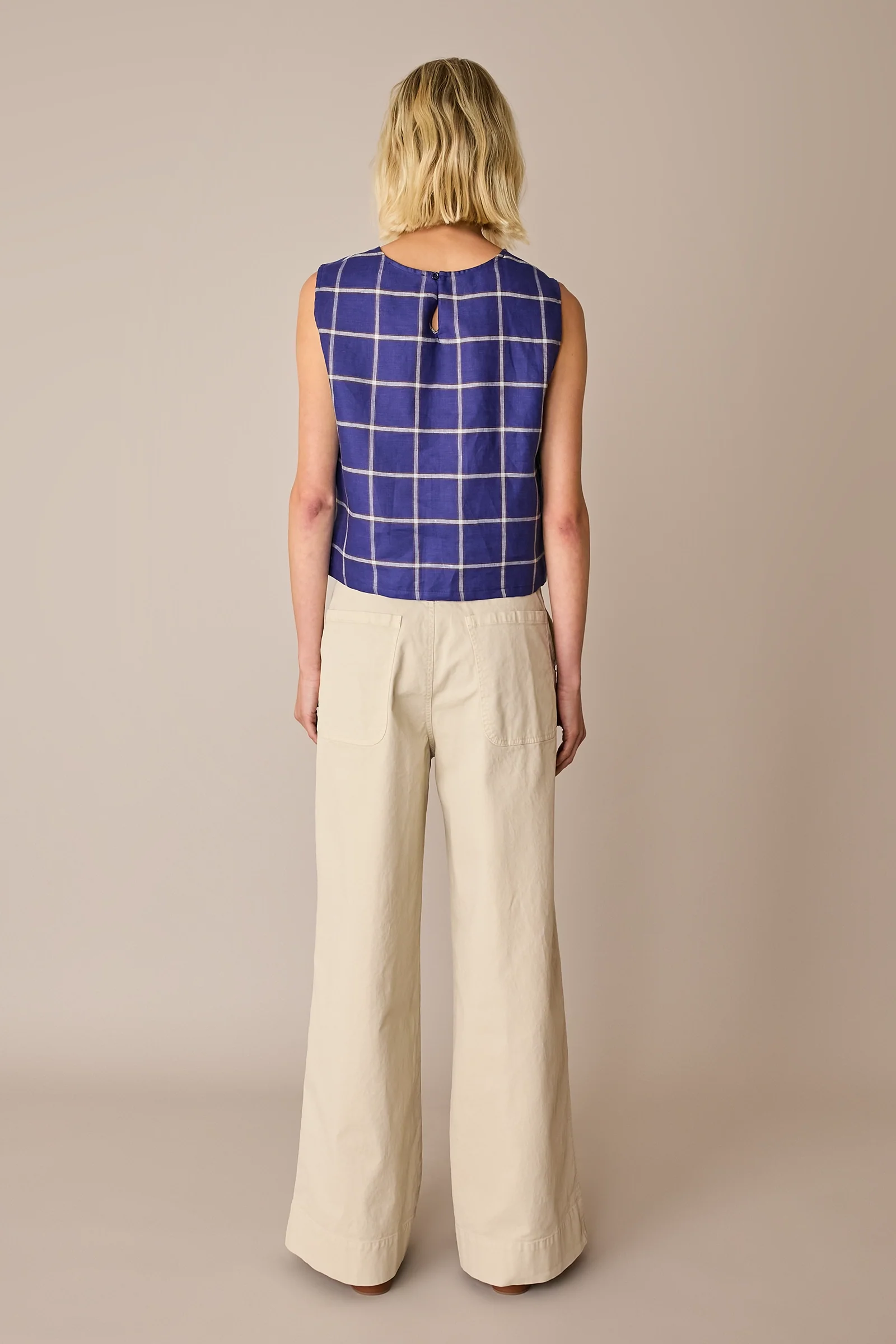 Top in lino a quadri - Image 6