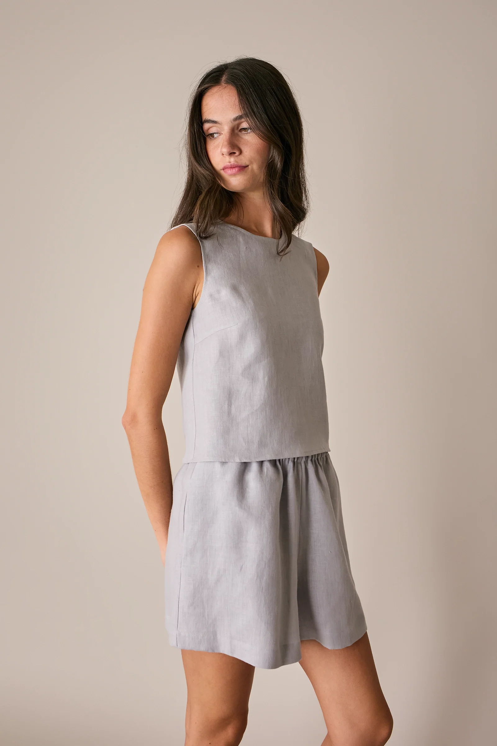 Top in lino con bottoncini - Image 14