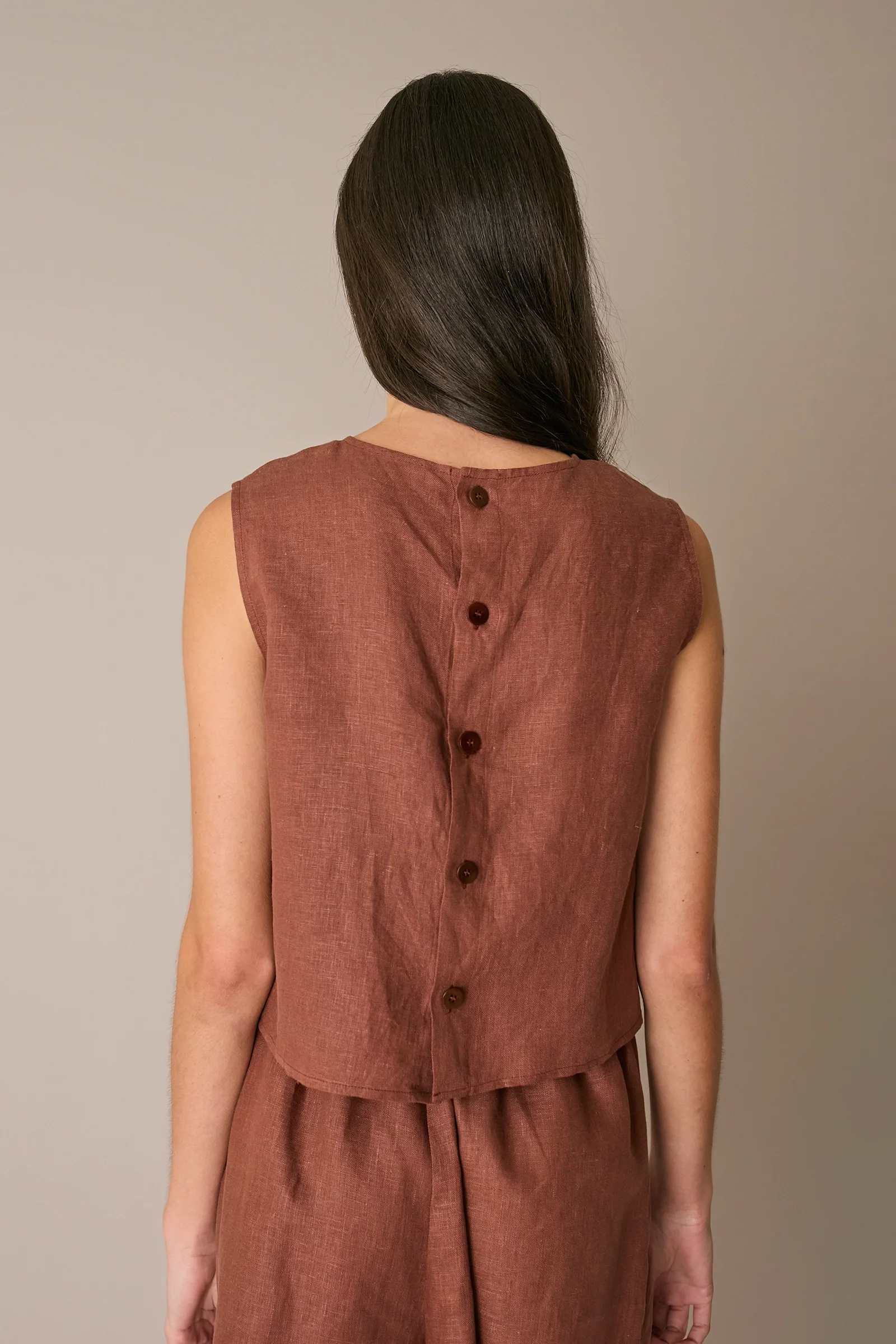 Top in lino con bottoncini - Image 29