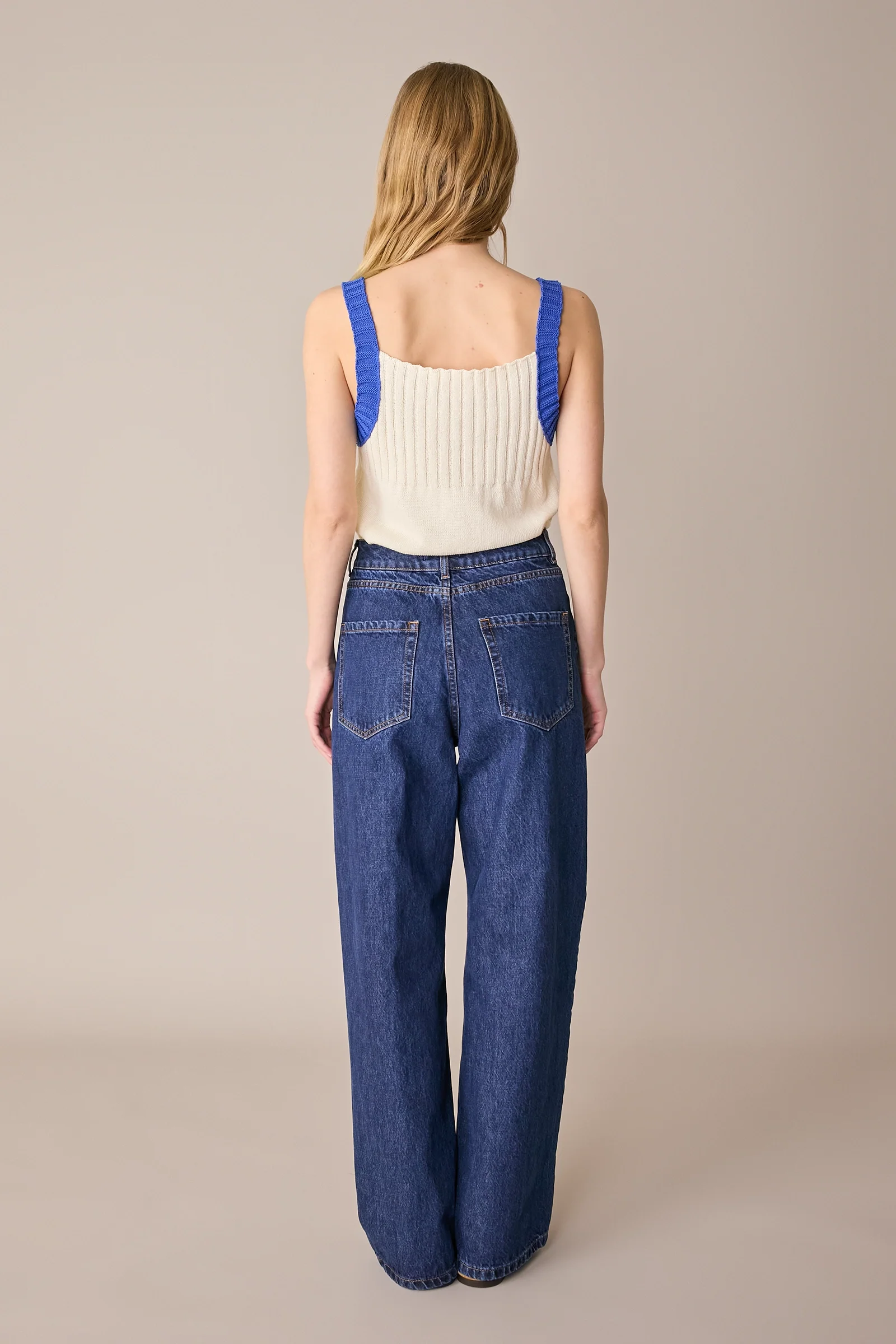 Top in maglia con spalline a contrasto - Image 6